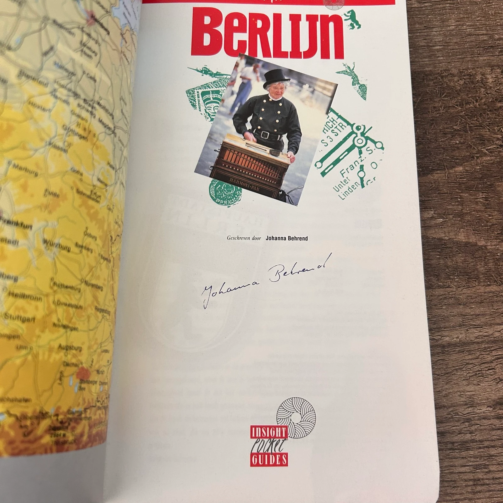 Guías de bolsillo Insight Berlín – Editorial Cambium (1994) – photo 5